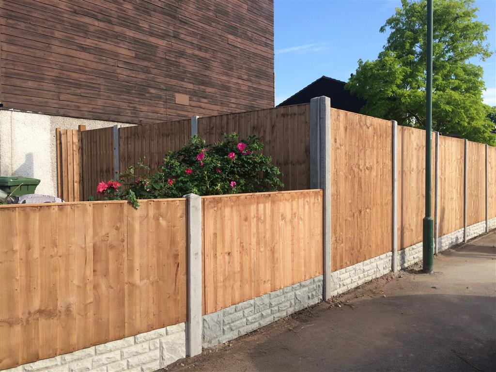 Fencing and walls Palatine