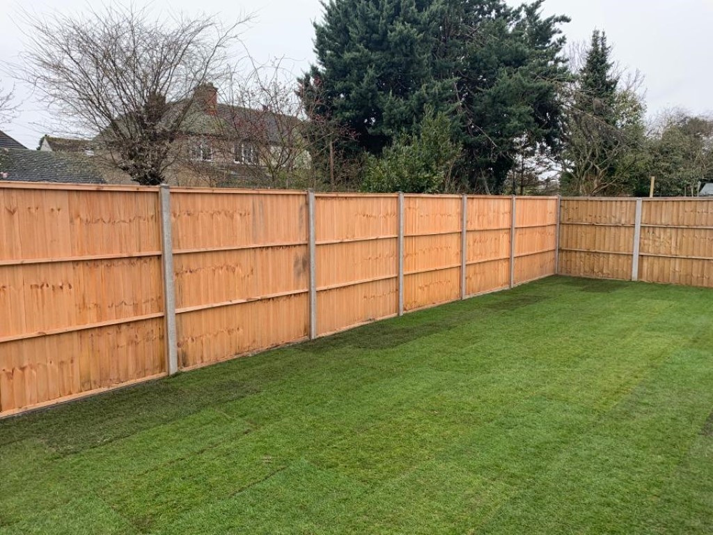 Fencing and walls Rathtoe